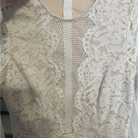 Tobi White Lace Mini Dress Size Large - Picture 5 of 12